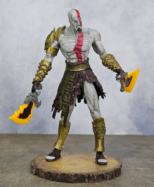 God of War Kratos Action Figure with Accesories | 18 cm | Model A with Blades